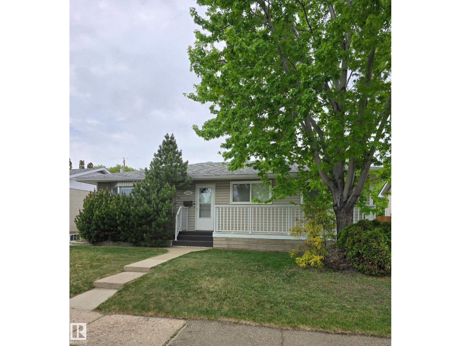 3426 120 AV NW - Image 2