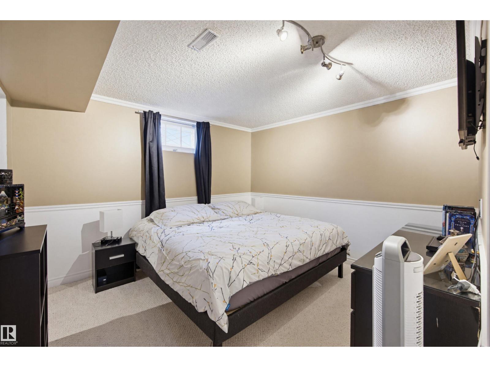 3426 120 AV NW - 31