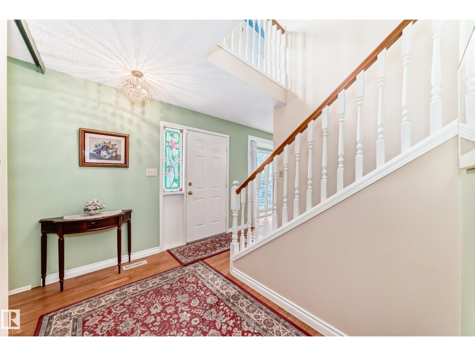 18931 92 AV NW - 11