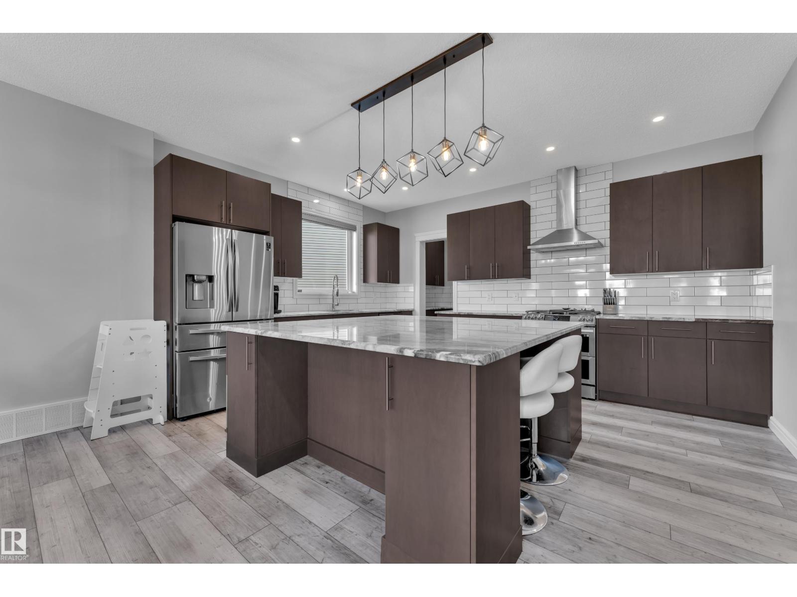 17551 64 ST NW - 13