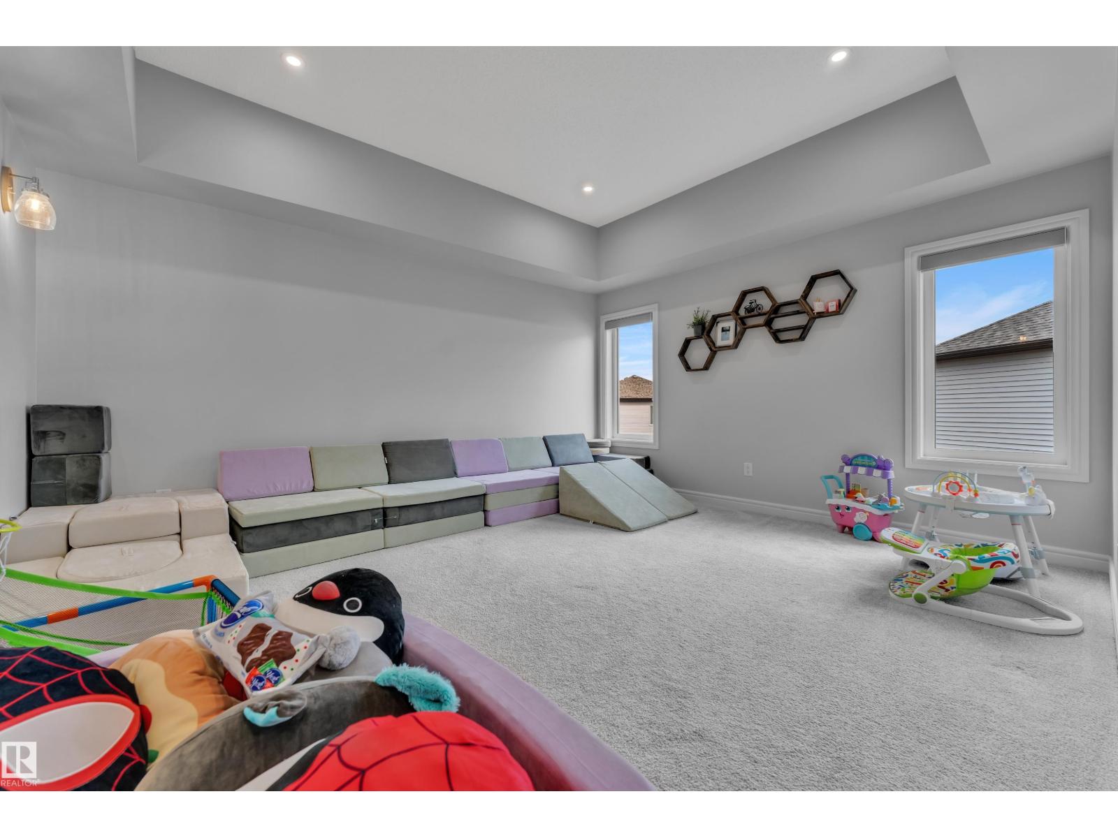 17551 64 ST NW - 36