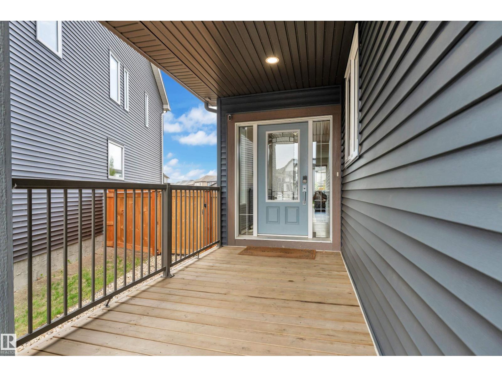 17551 64 ST NW - 5