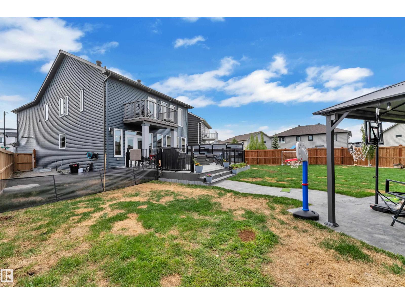 17551 64 ST NW - 57