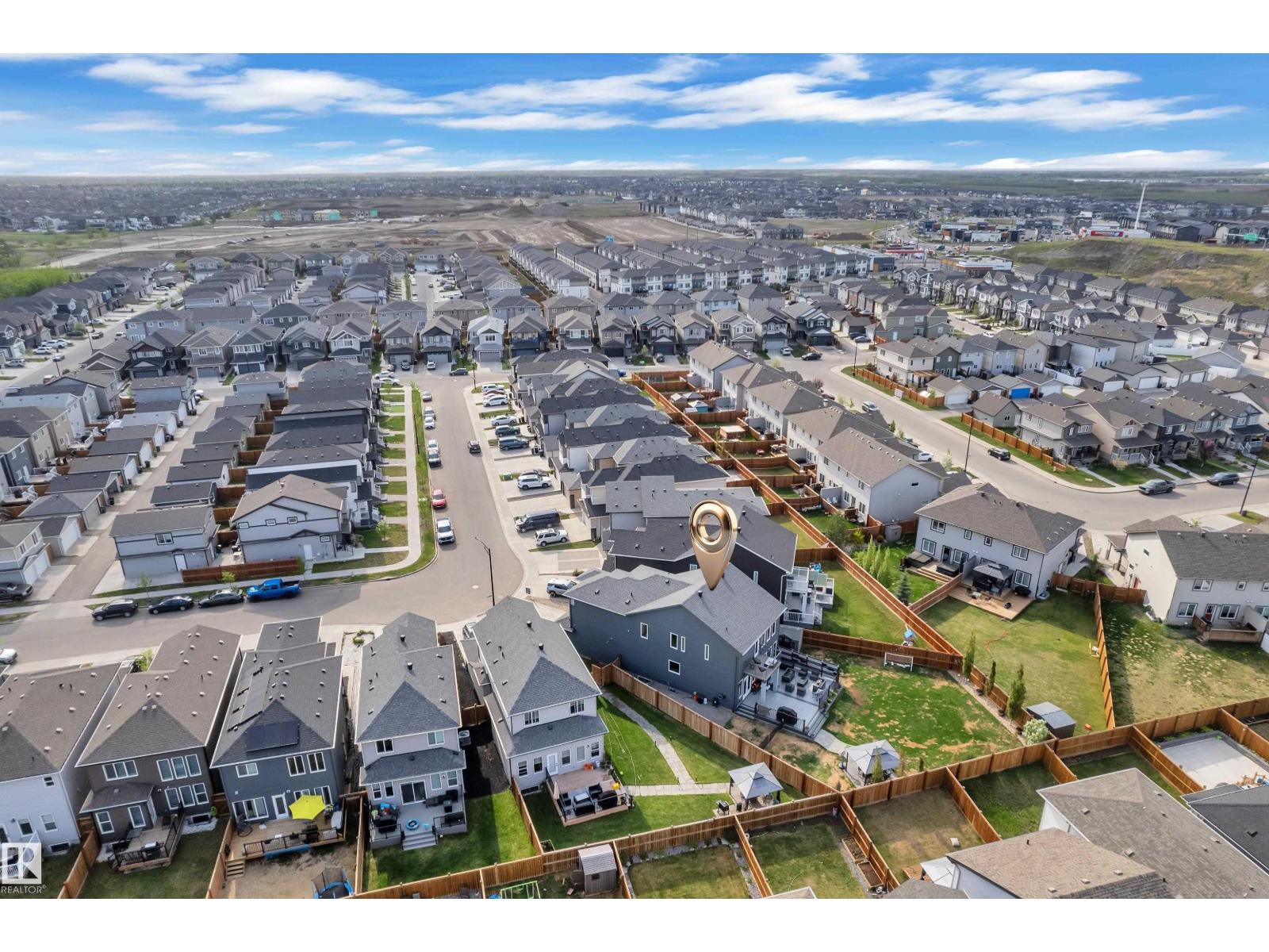 17551 64 ST NW - 61