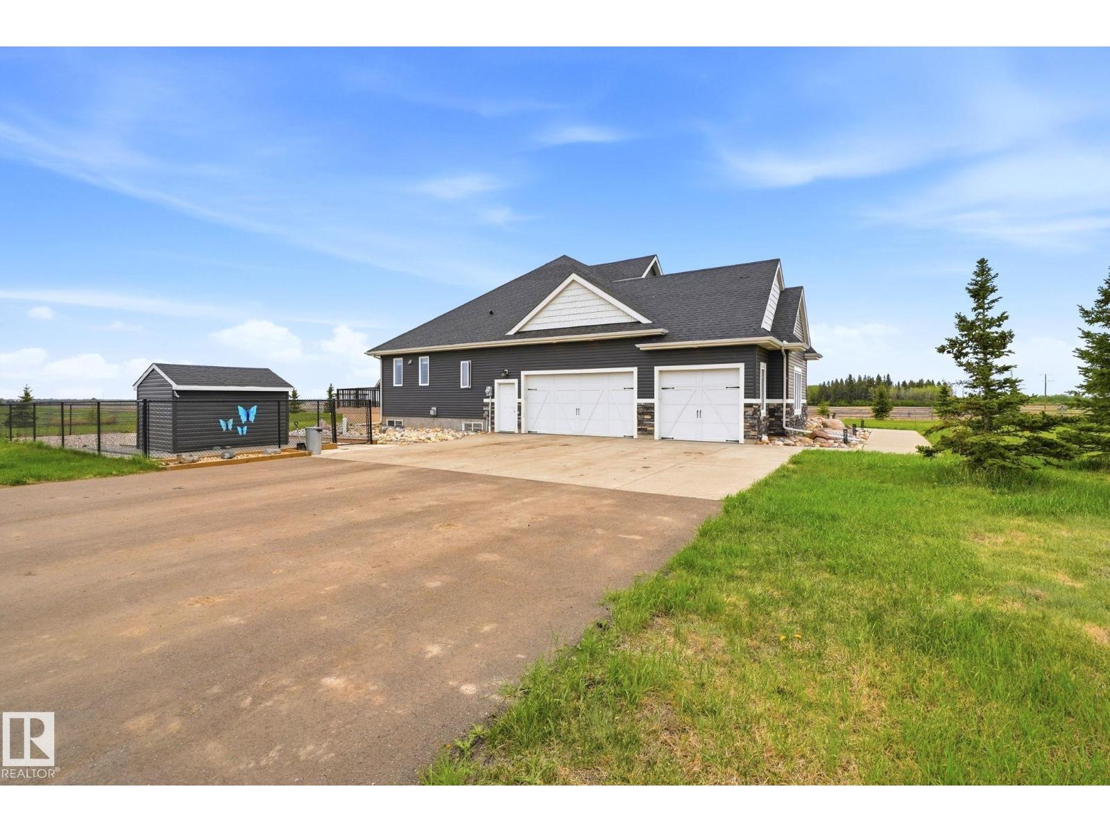 54517 RGE ROAD 242 - 39