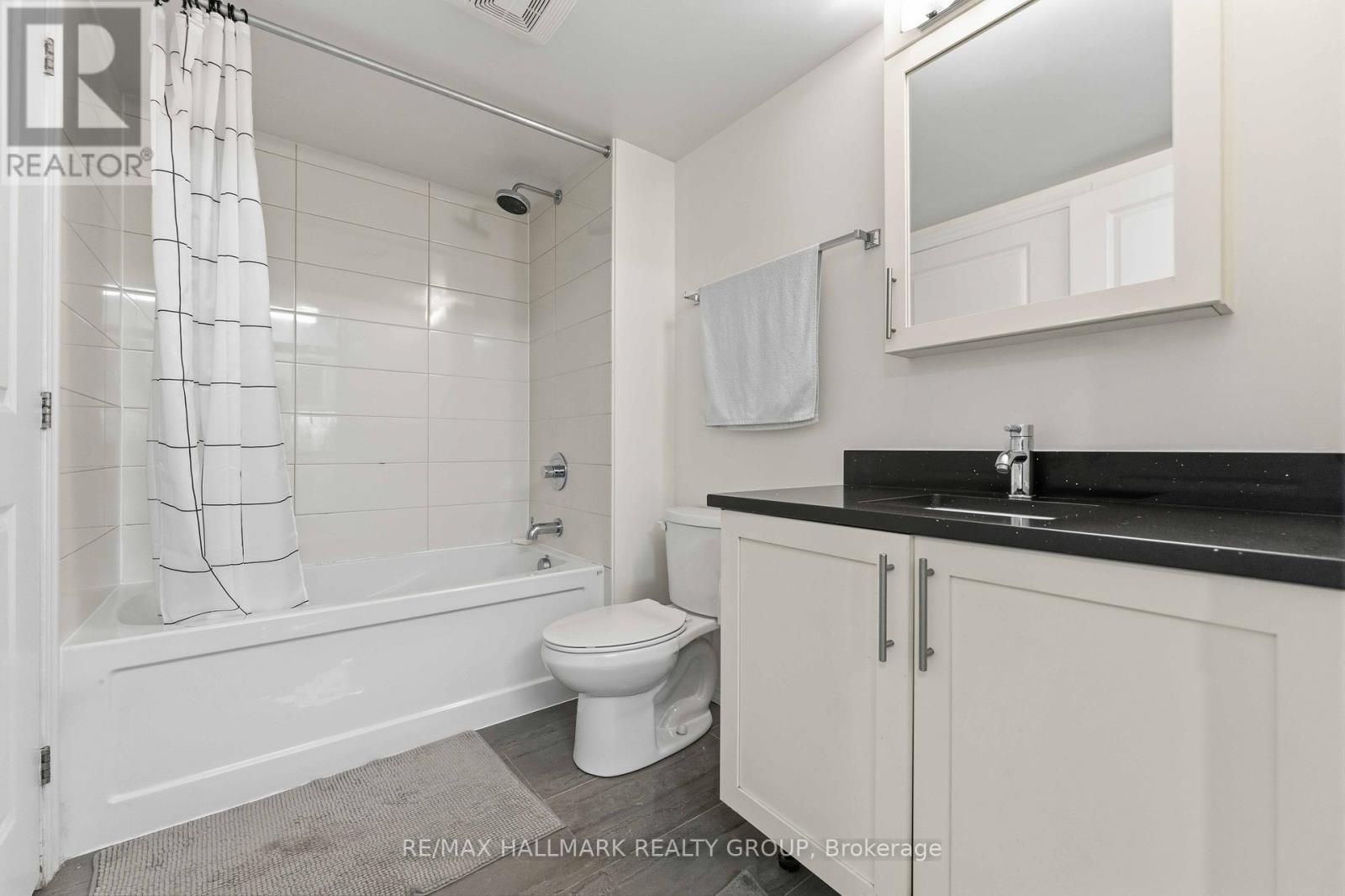#305 195 BESSERER STREET - 15