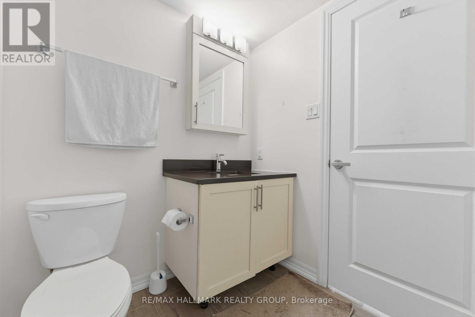 #305 195 BESSERER STREET - 16