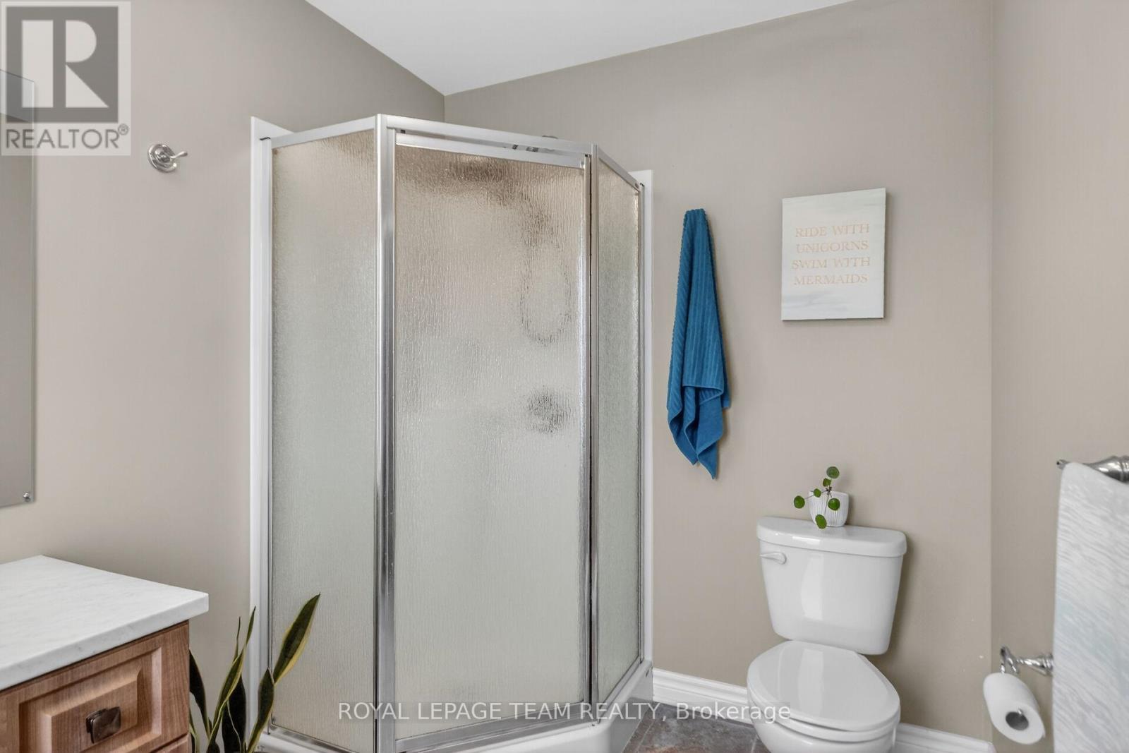 238 BELFORT STREET - 20