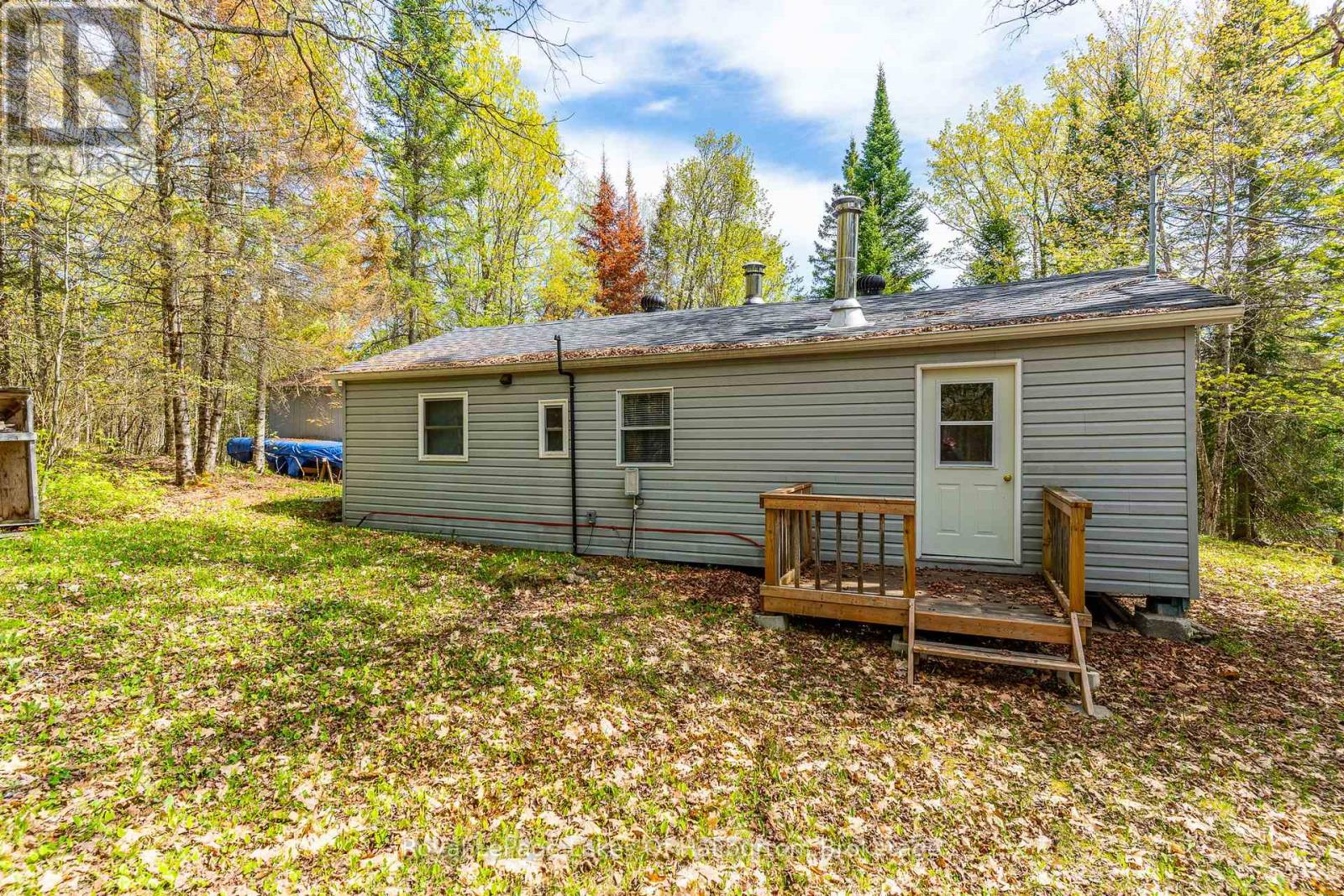 1099 YELLOW ROCK DRIVE - 29