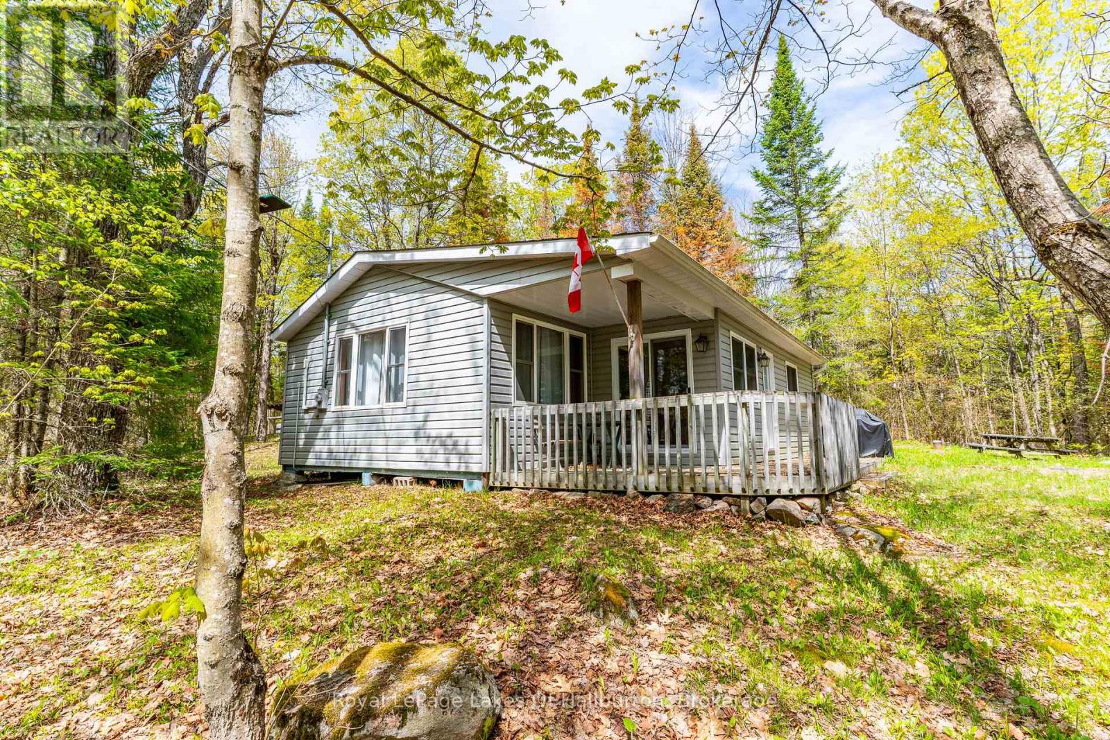 1099 YELLOW ROCK DRIVE - Image 3