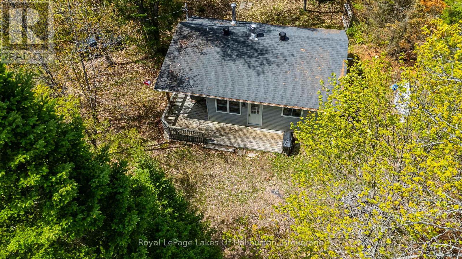 1099 YELLOW ROCK DRIVE - 34