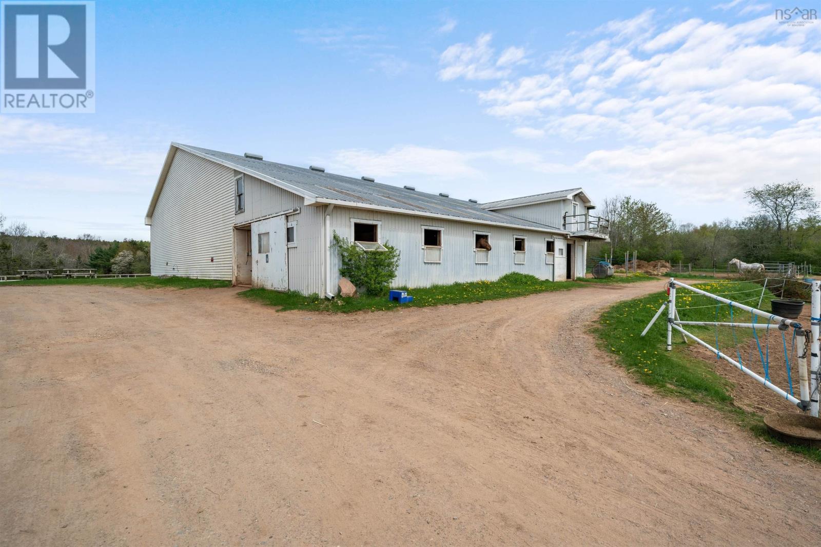 5124 Highway 14 Highway - 29