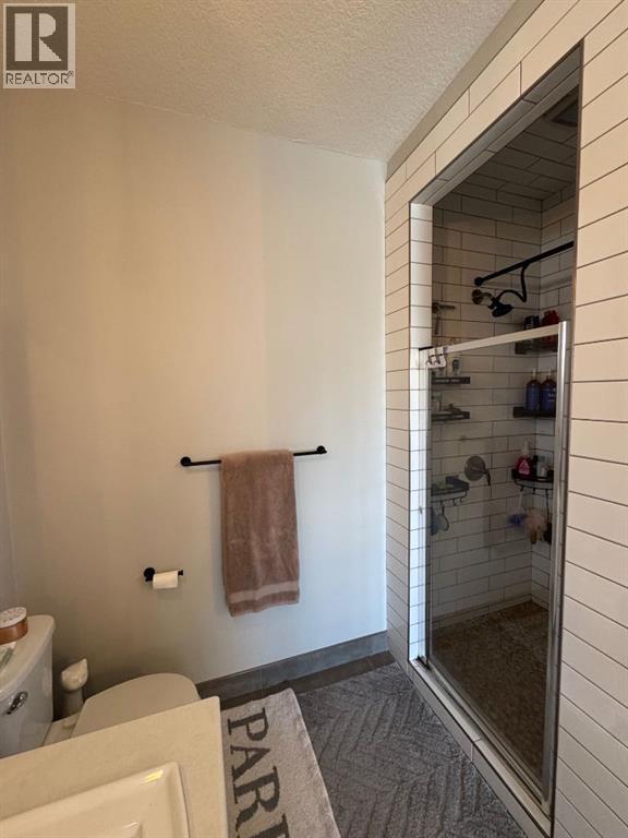 8645 122 Avenue - 13