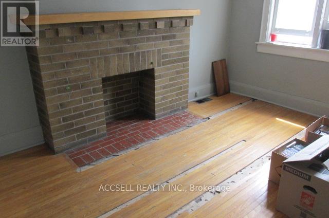 53 ARLINGTON AVENUE N - 10