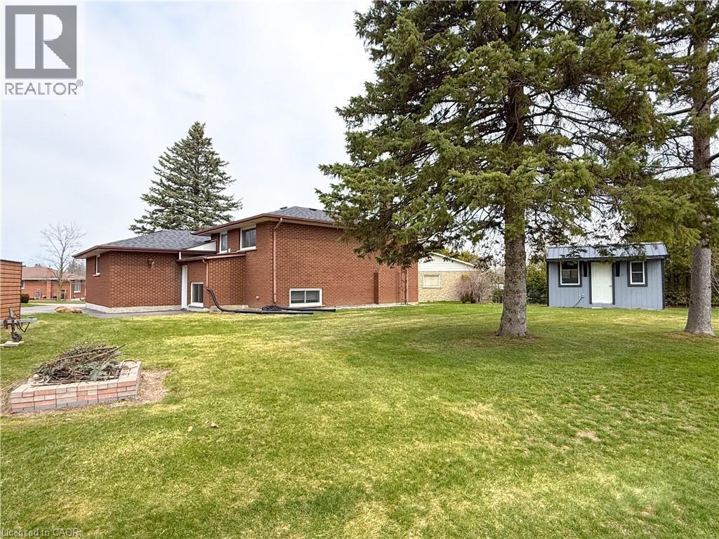 14 ORCHARD Crescent - 37