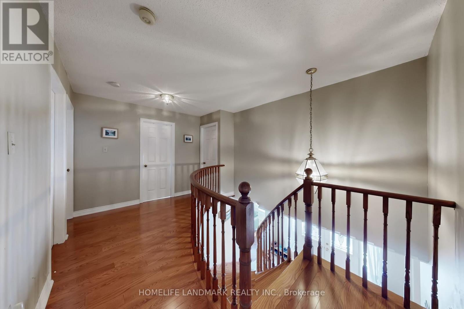 16 WILLIS DRIVE - 18