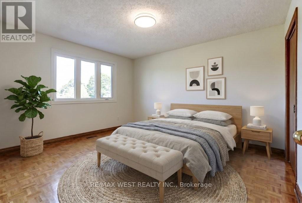 167 SILVERHILL DRIVE - 29