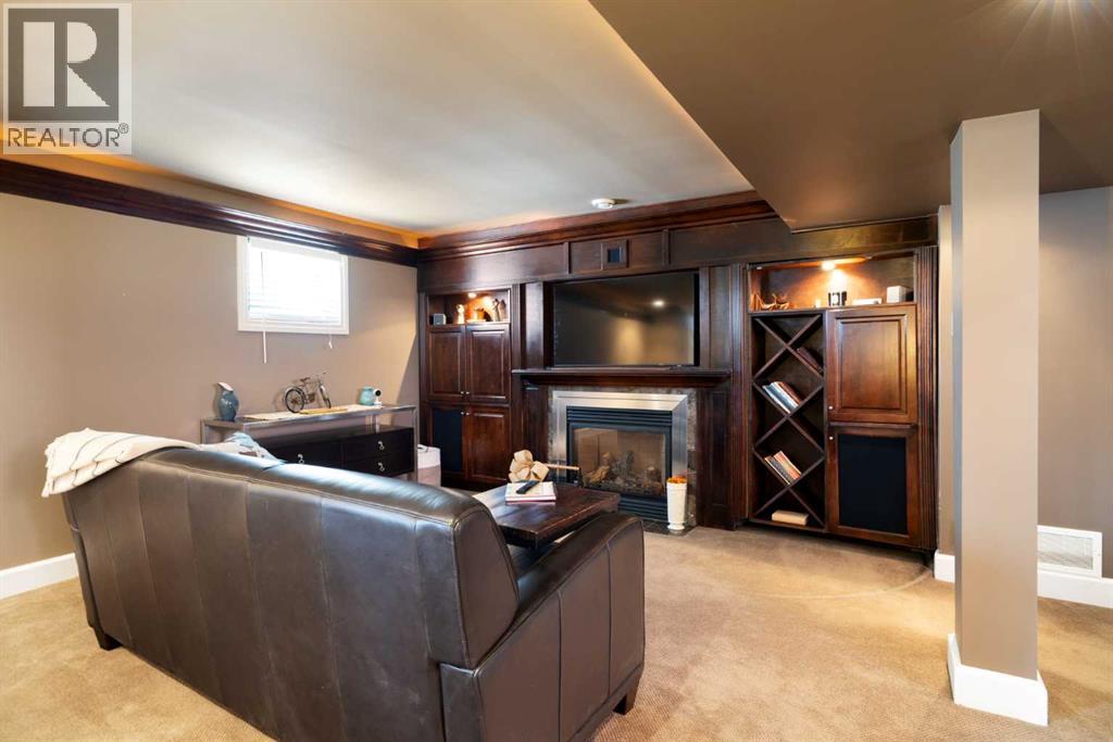 1727 24 Street SW - 40