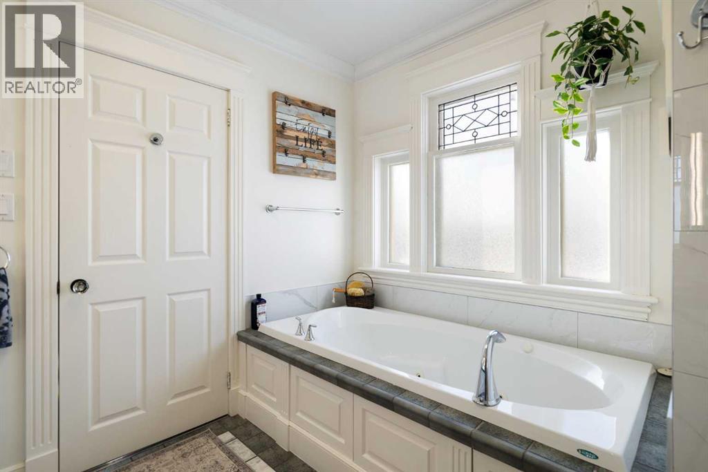 1727 24 Street SW - 31