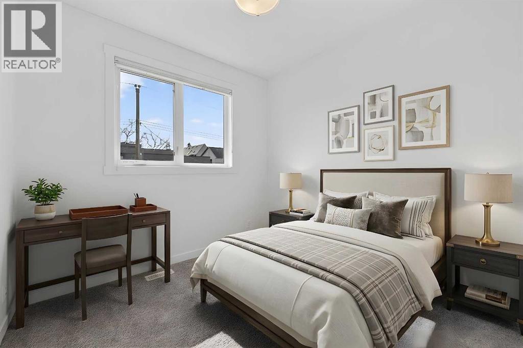 935 Regal Crescent NE - 29