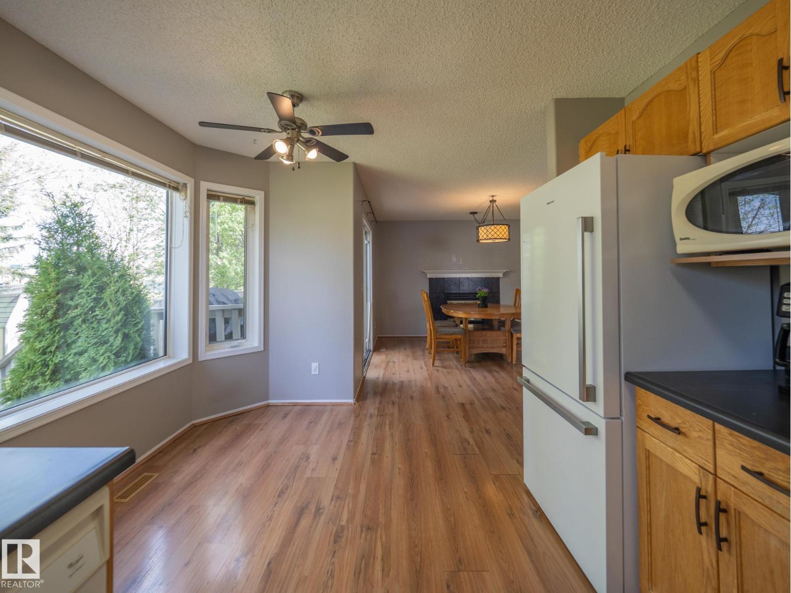 129 REGENCY DR - 13