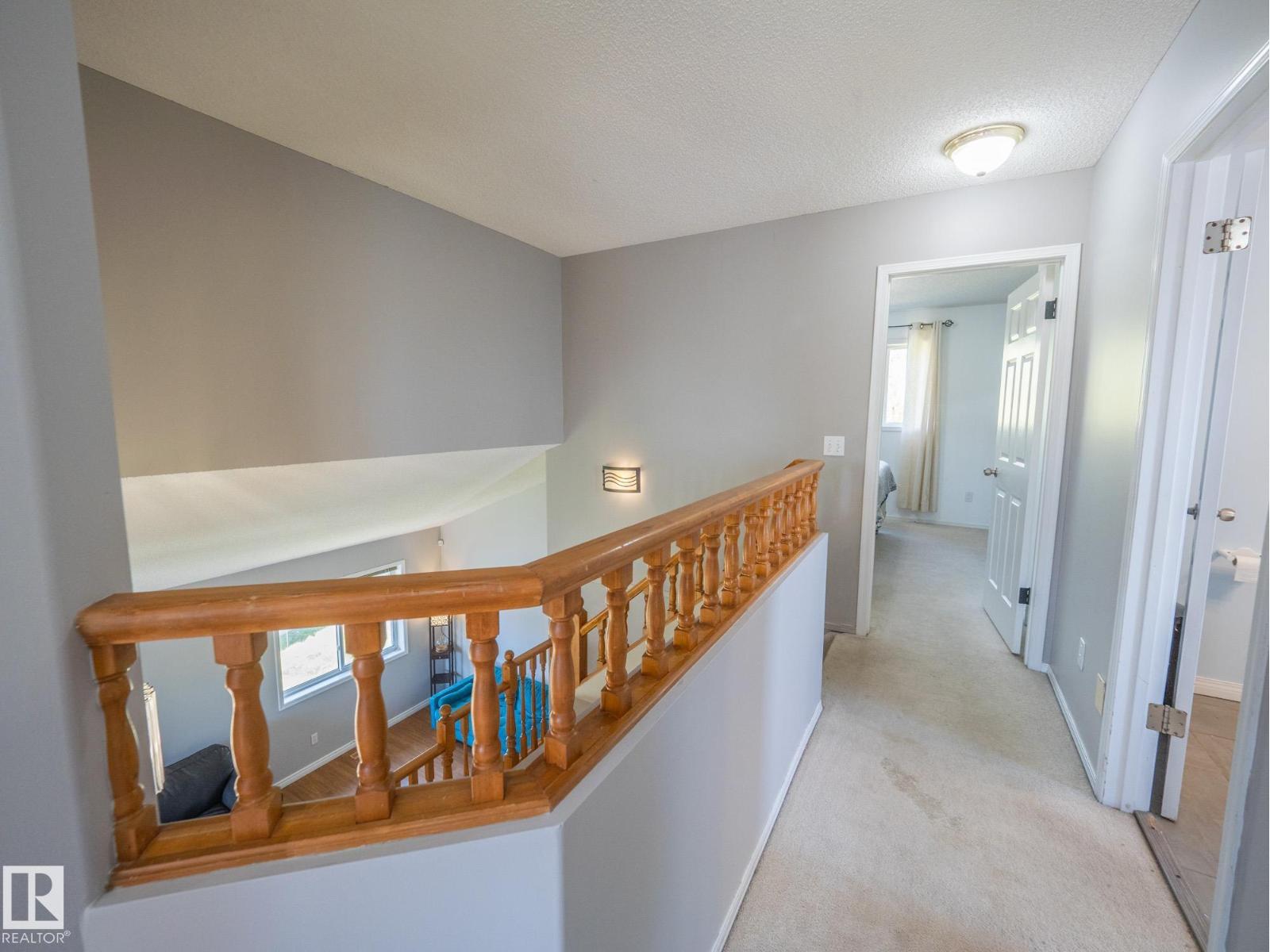 129 REGENCY DR - 25