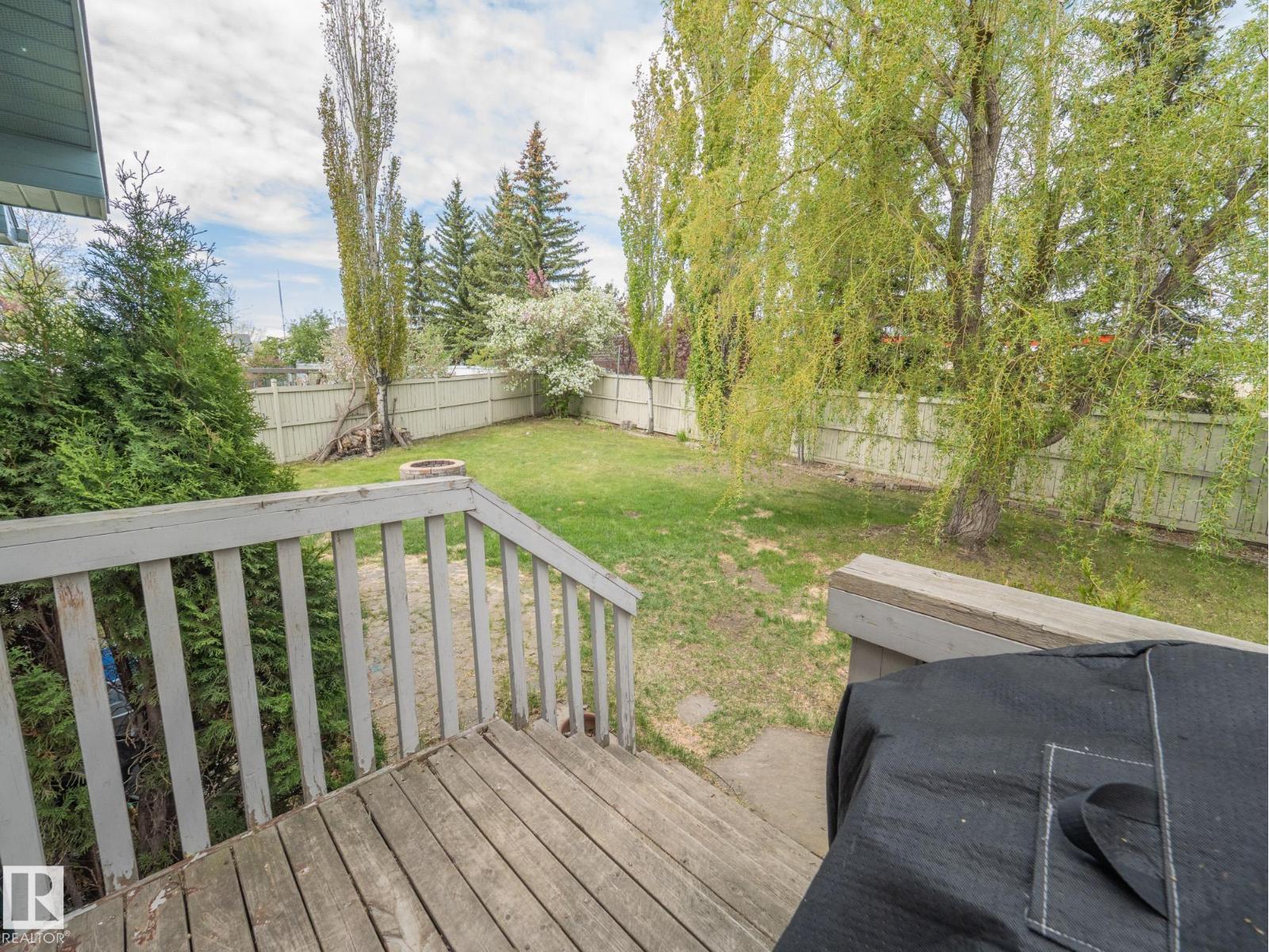 129 REGENCY DR - 29