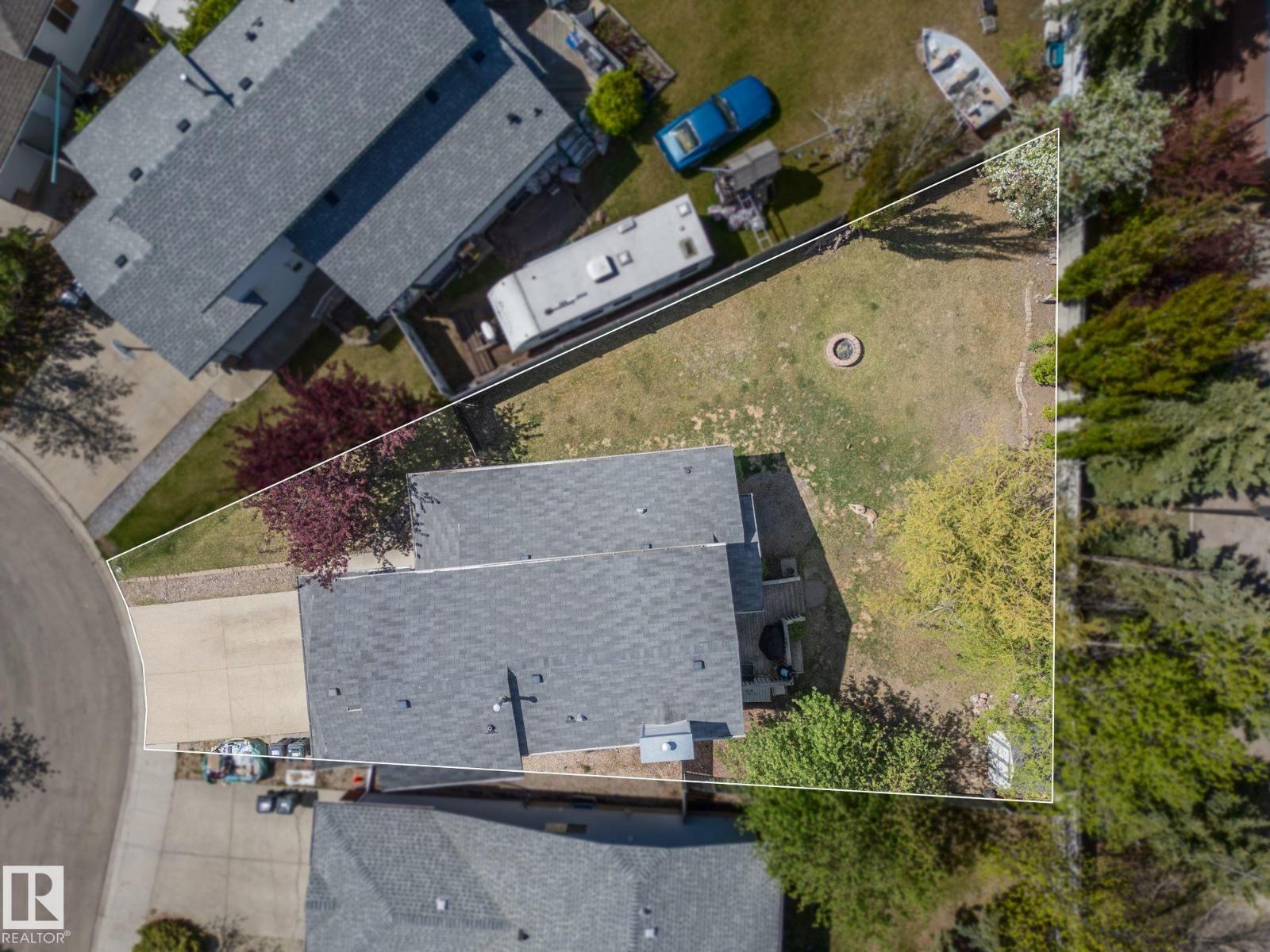 129 REGENCY DR - 31