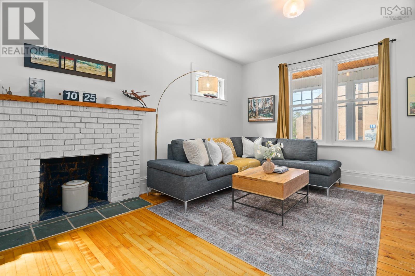 9 Hawthorne Street - Image 3