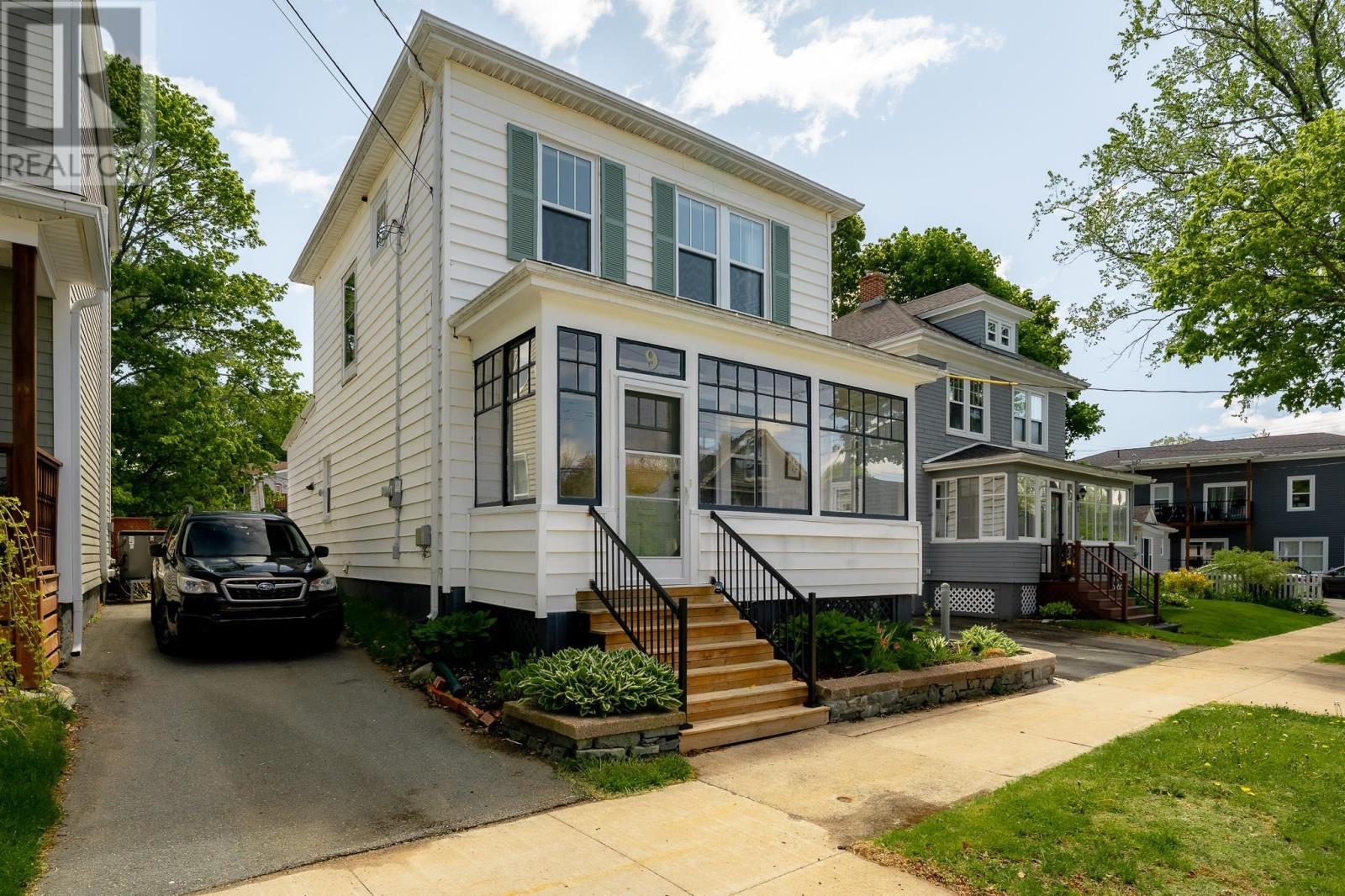 9 Hawthorne Street - 50