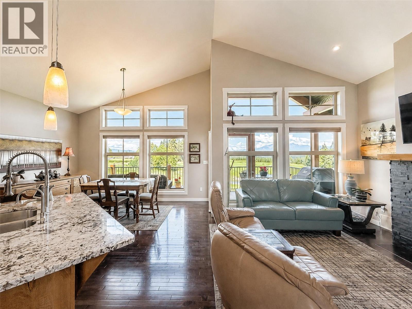 206 Boulder Creek - Image 3