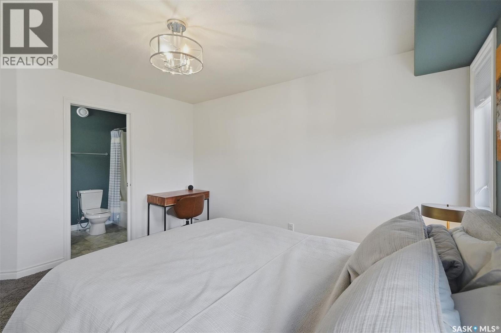 106 Wilkins CRESCENT - 24