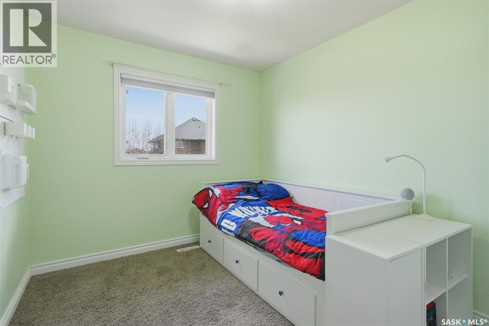 106 Wilkins CRESCENT - 27