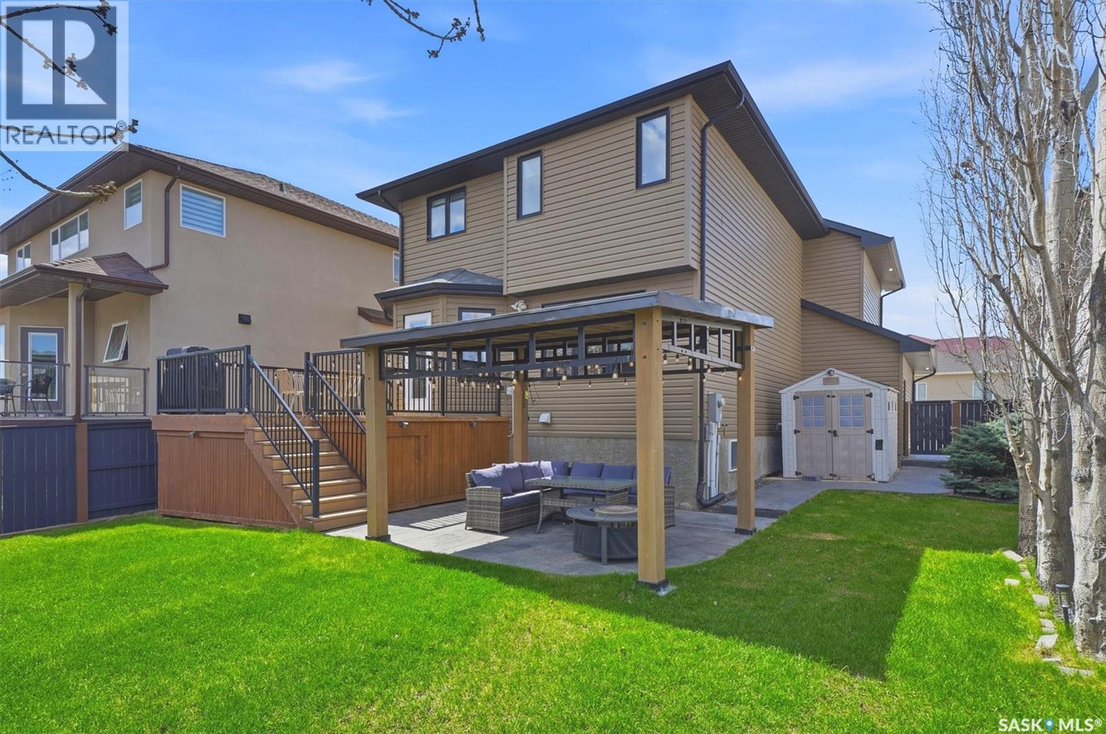 106 Wilkins CRESCENT - 52
