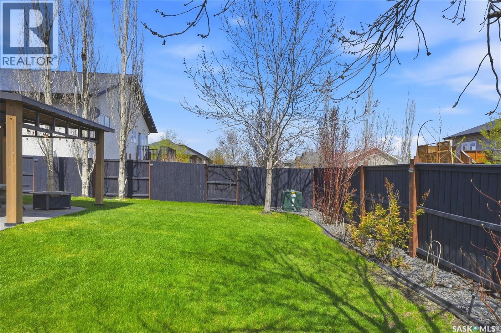 106 Wilkins CRESCENT - 56