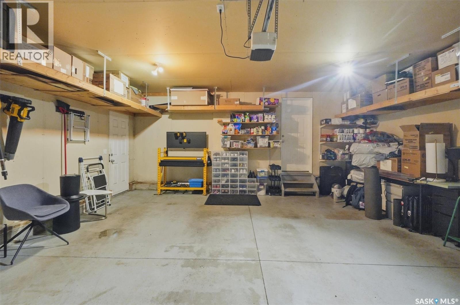 106 Wilkins CRESCENT - 59
