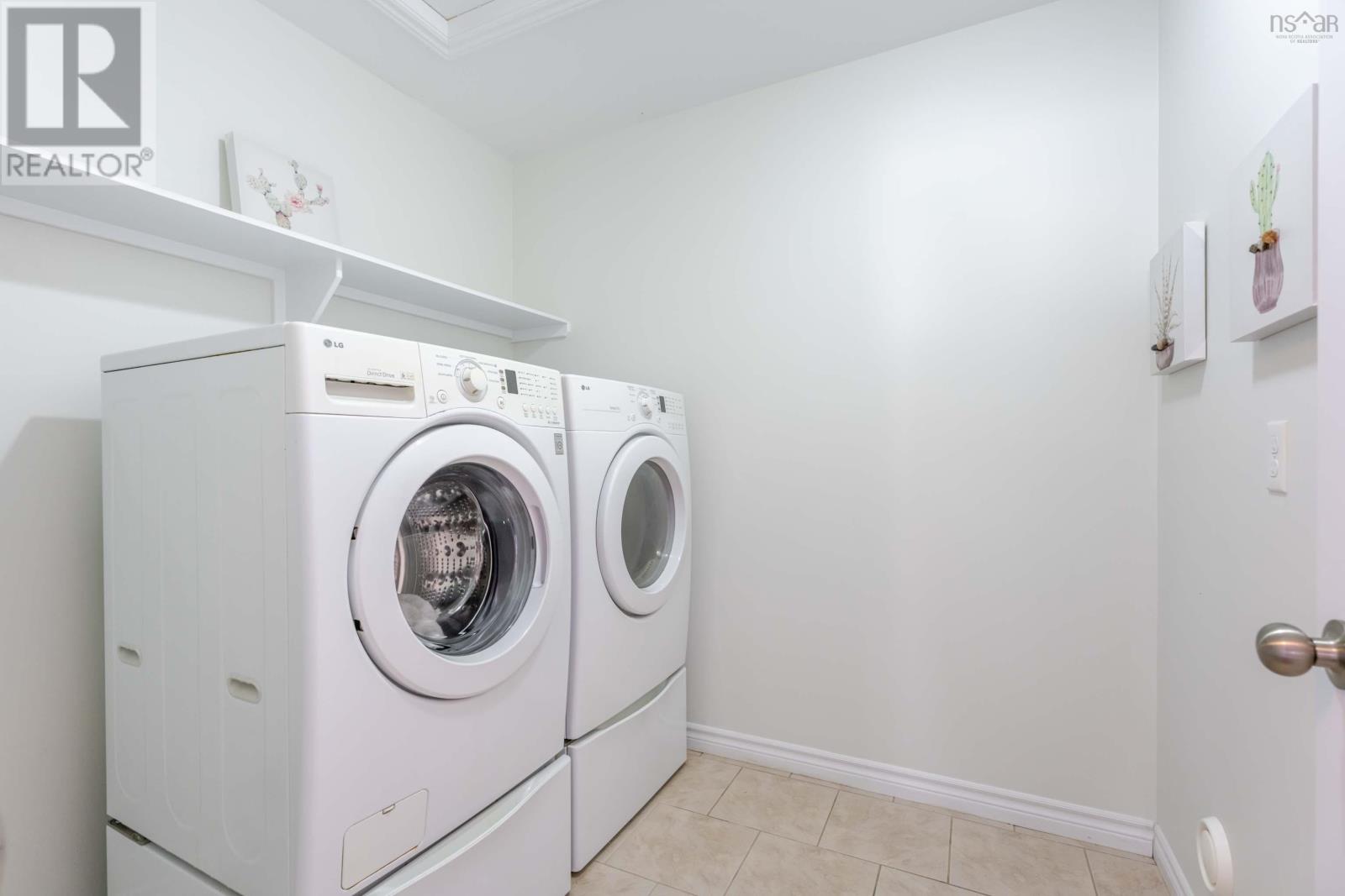 276 Rutledge Street - 36