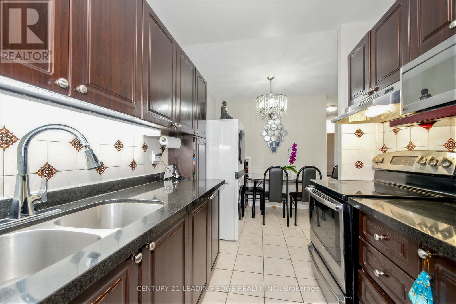 #307 55 SUNNY GLENWAY - 16