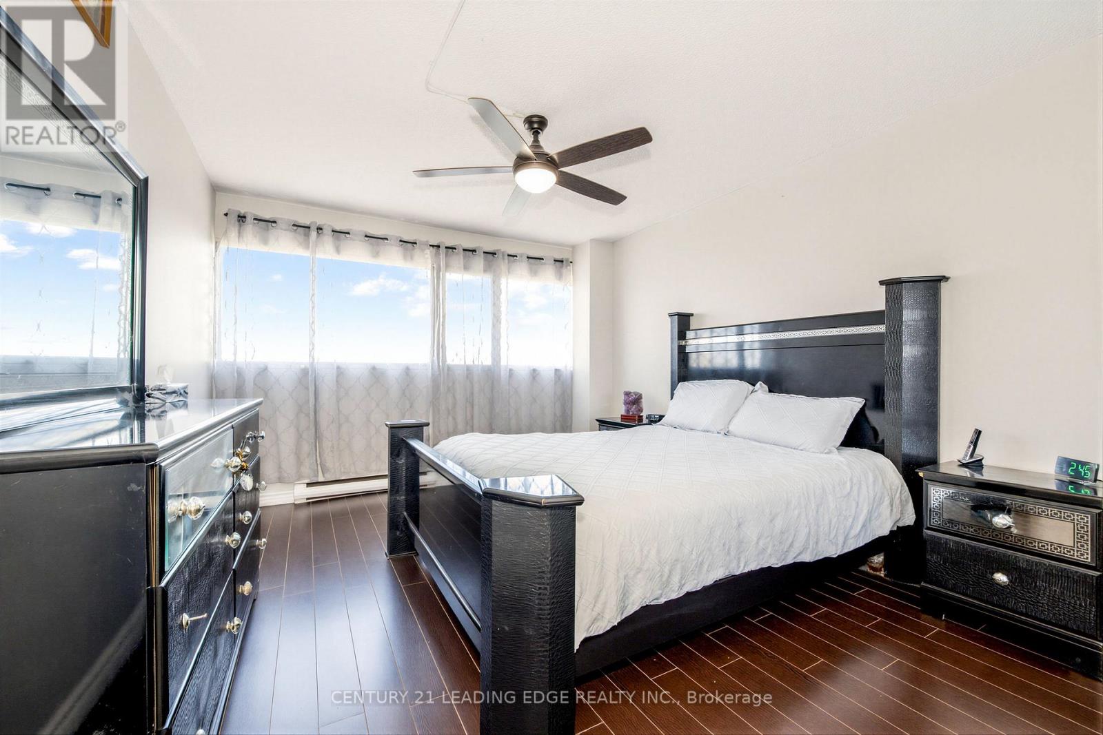 #307 55 SUNNY GLENWAY - 32