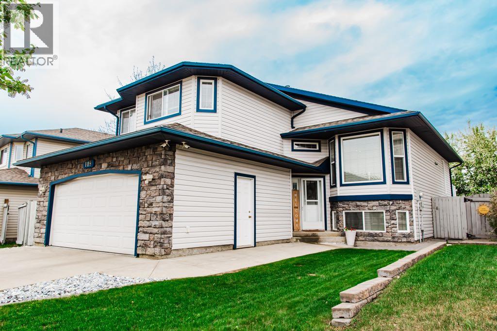 118 Pinnacle Way - 1