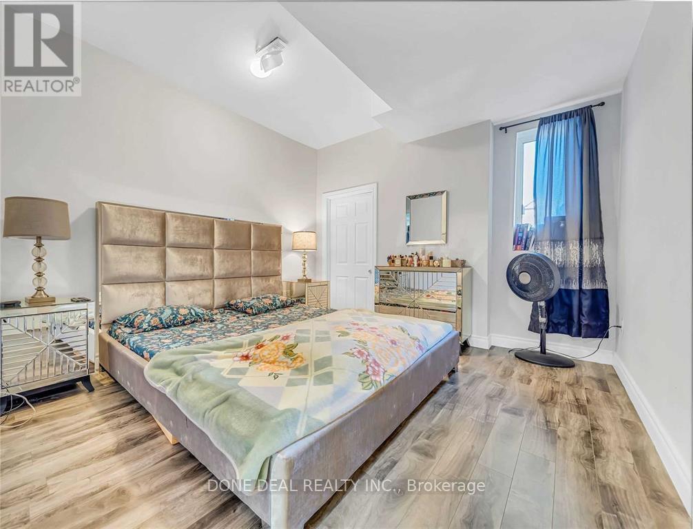 1805 GRAYABBEY COURT - 34