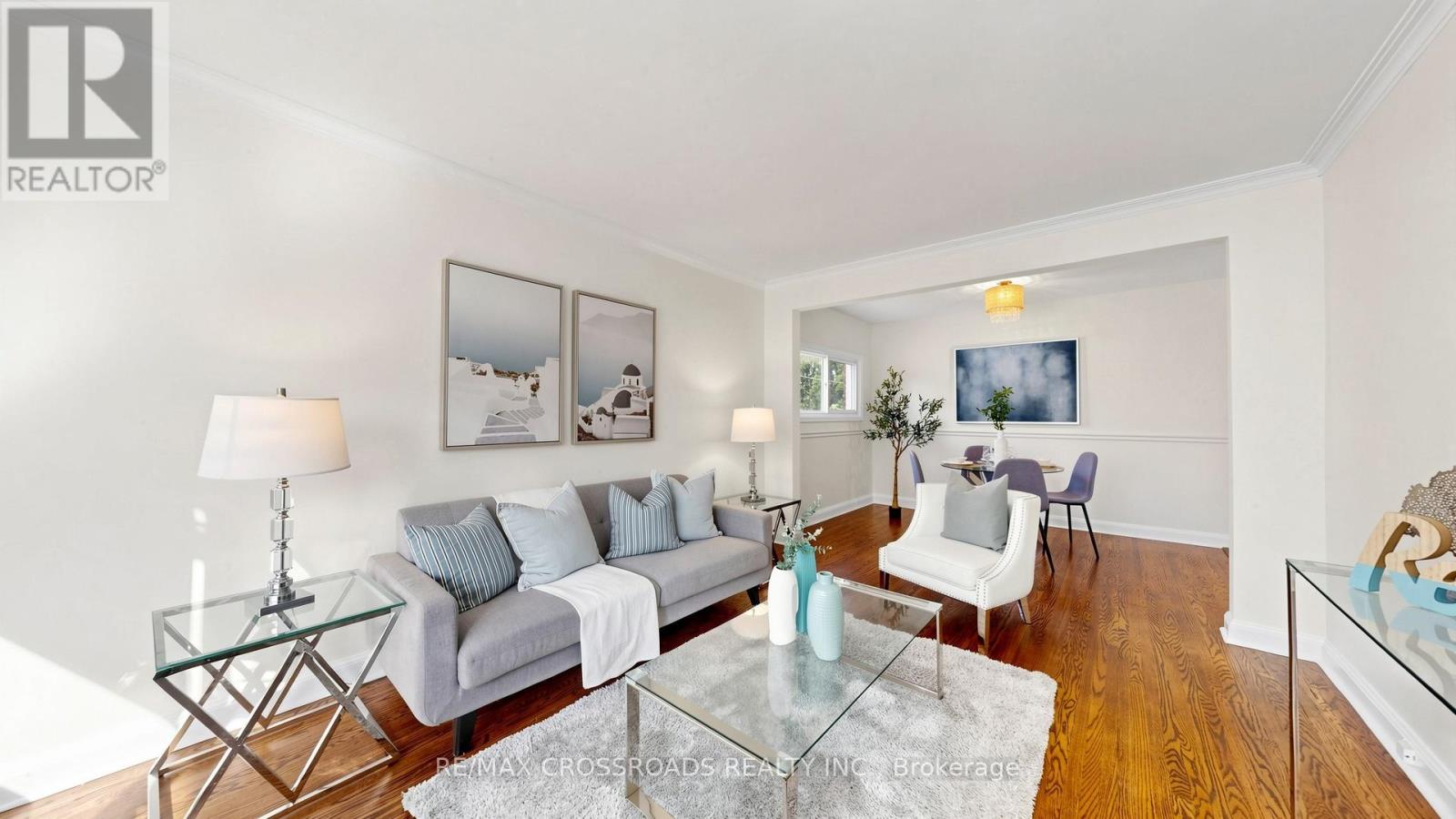63 FLORA DRIVE - 10