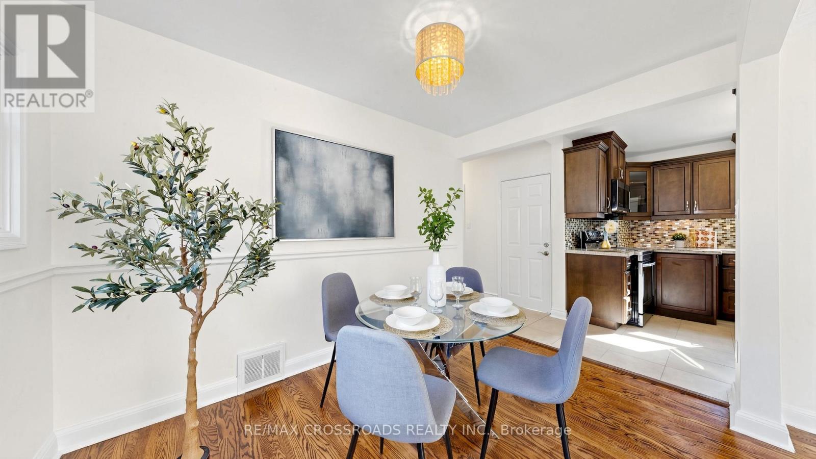 63 FLORA DRIVE - 11