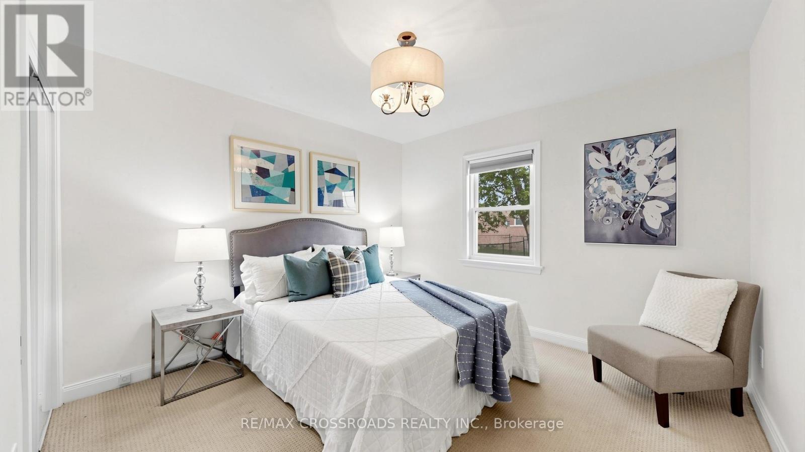 63 FLORA DRIVE - 19