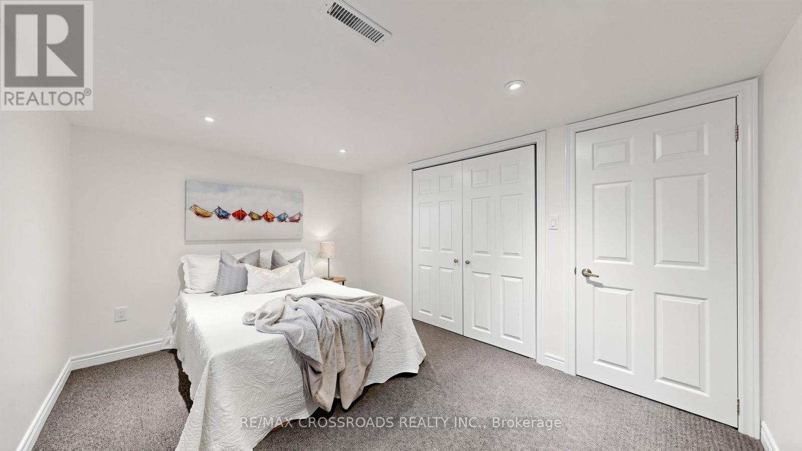 63 FLORA DRIVE - 42