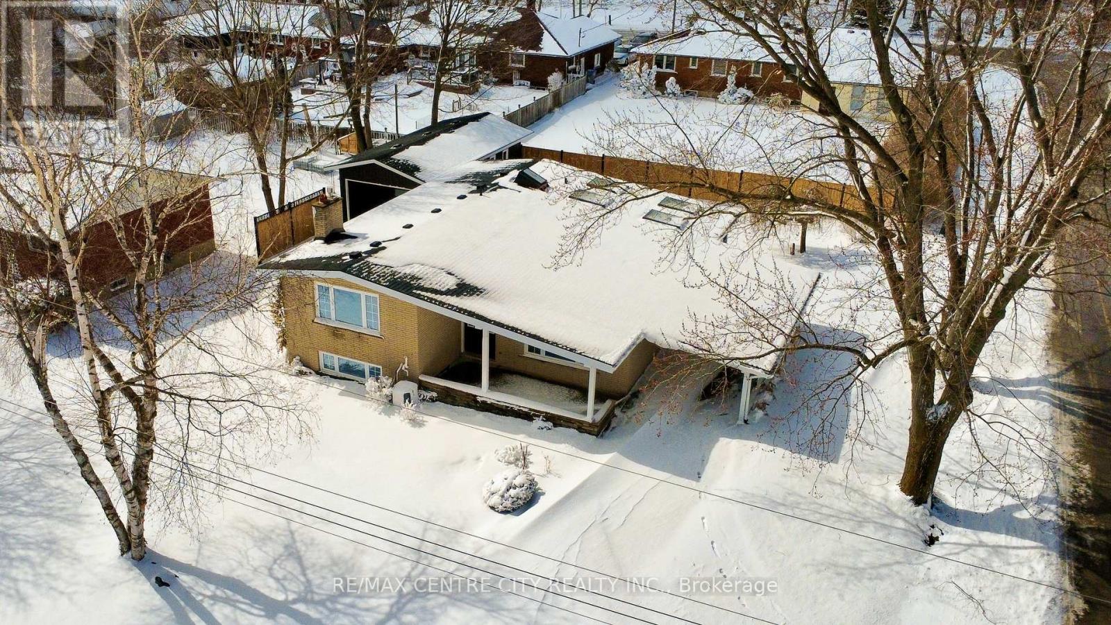 2193 MILLER AVENUE - 47