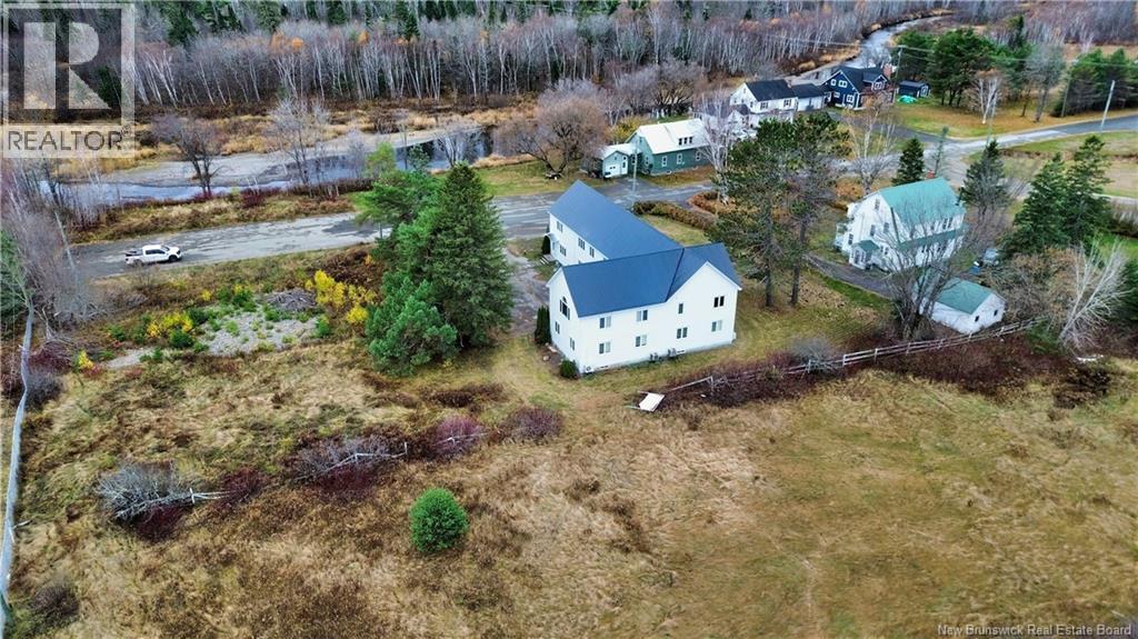 35 Juniper Mill Road - 31