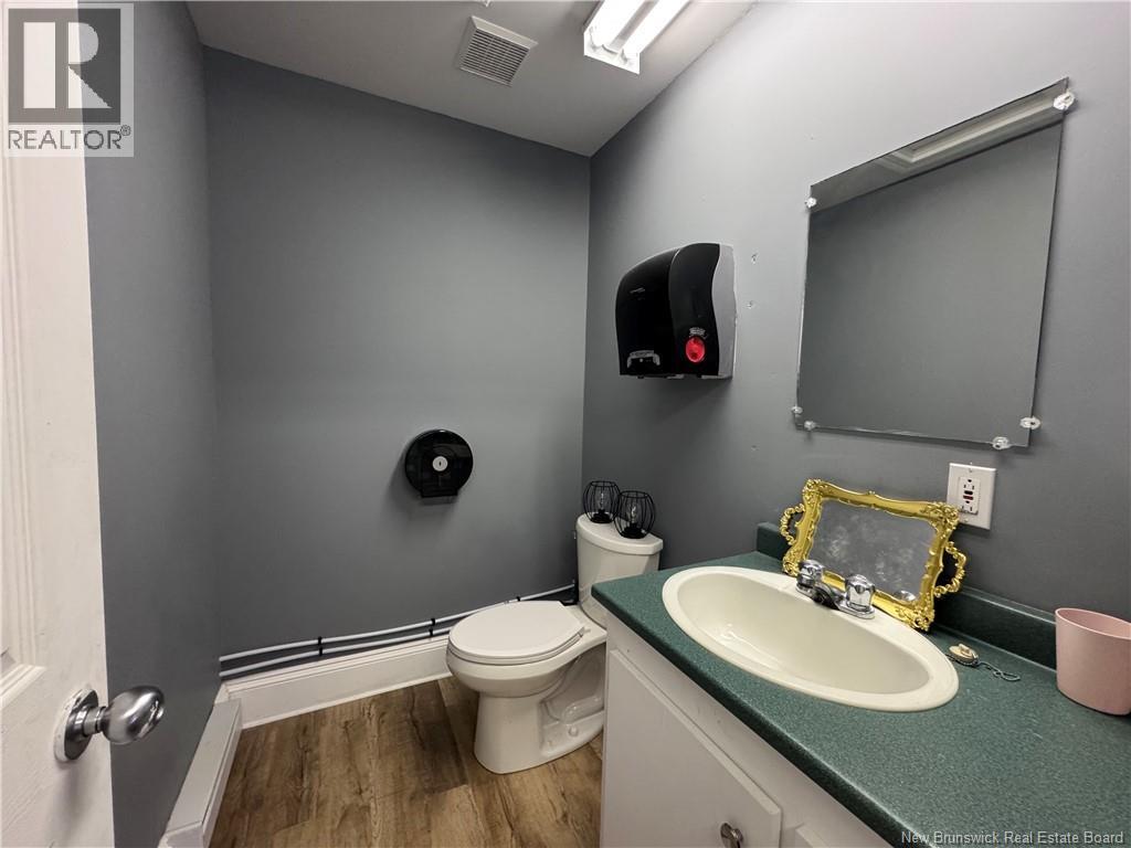 35 Juniper Mill Road - 6
