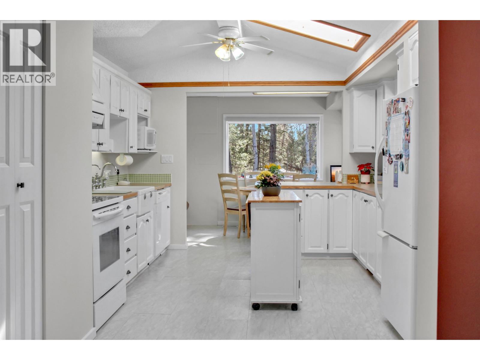 5035 HANSEN Court - photo 2