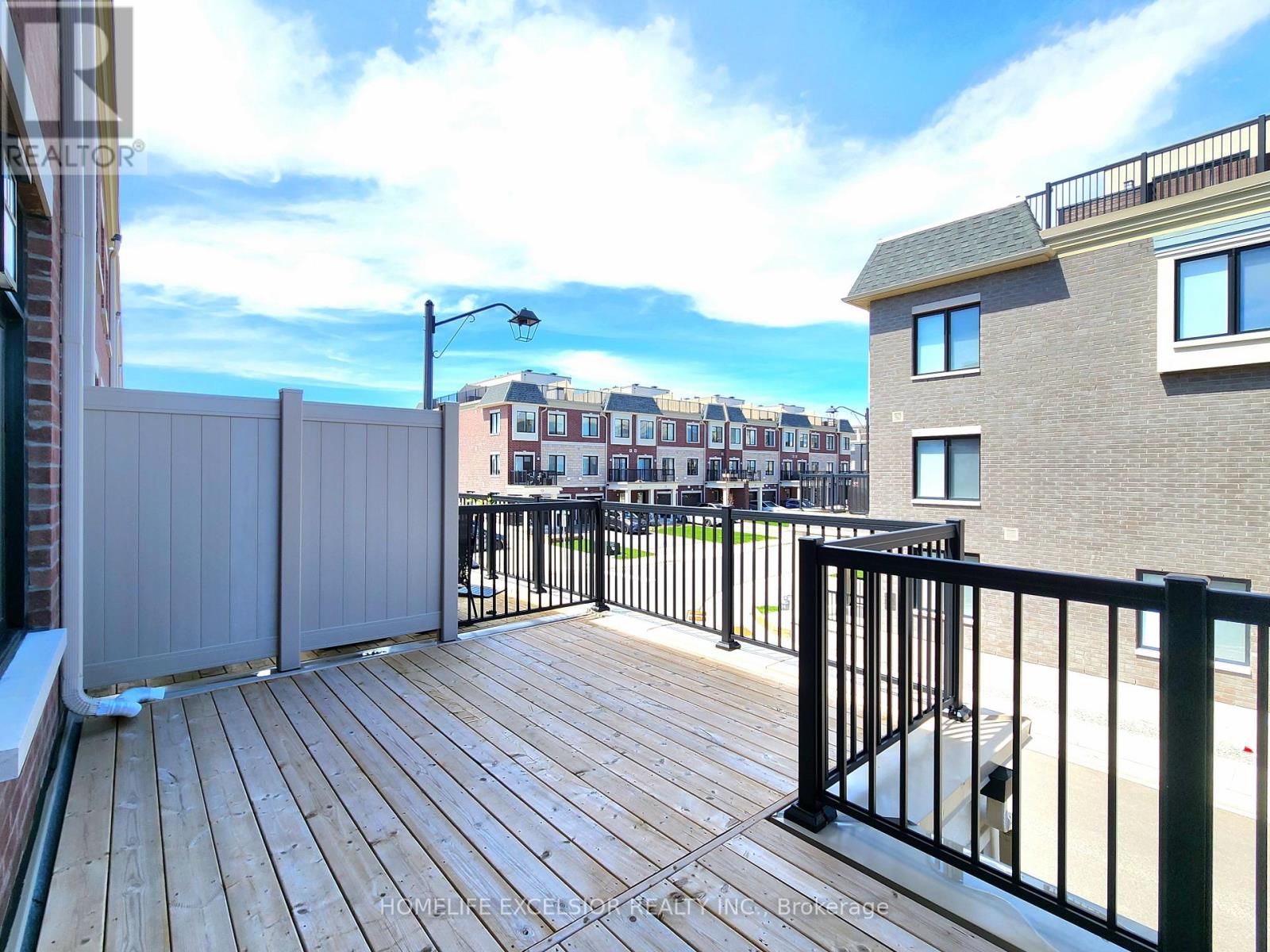 5456 MAIN STREET - 33
